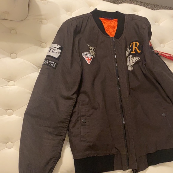 Bomber Jacket - Picture 3 of 8